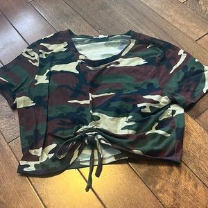 Camouflage crop top